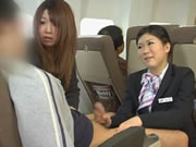 情熱日本空中小姐幫乘客打手槍服務